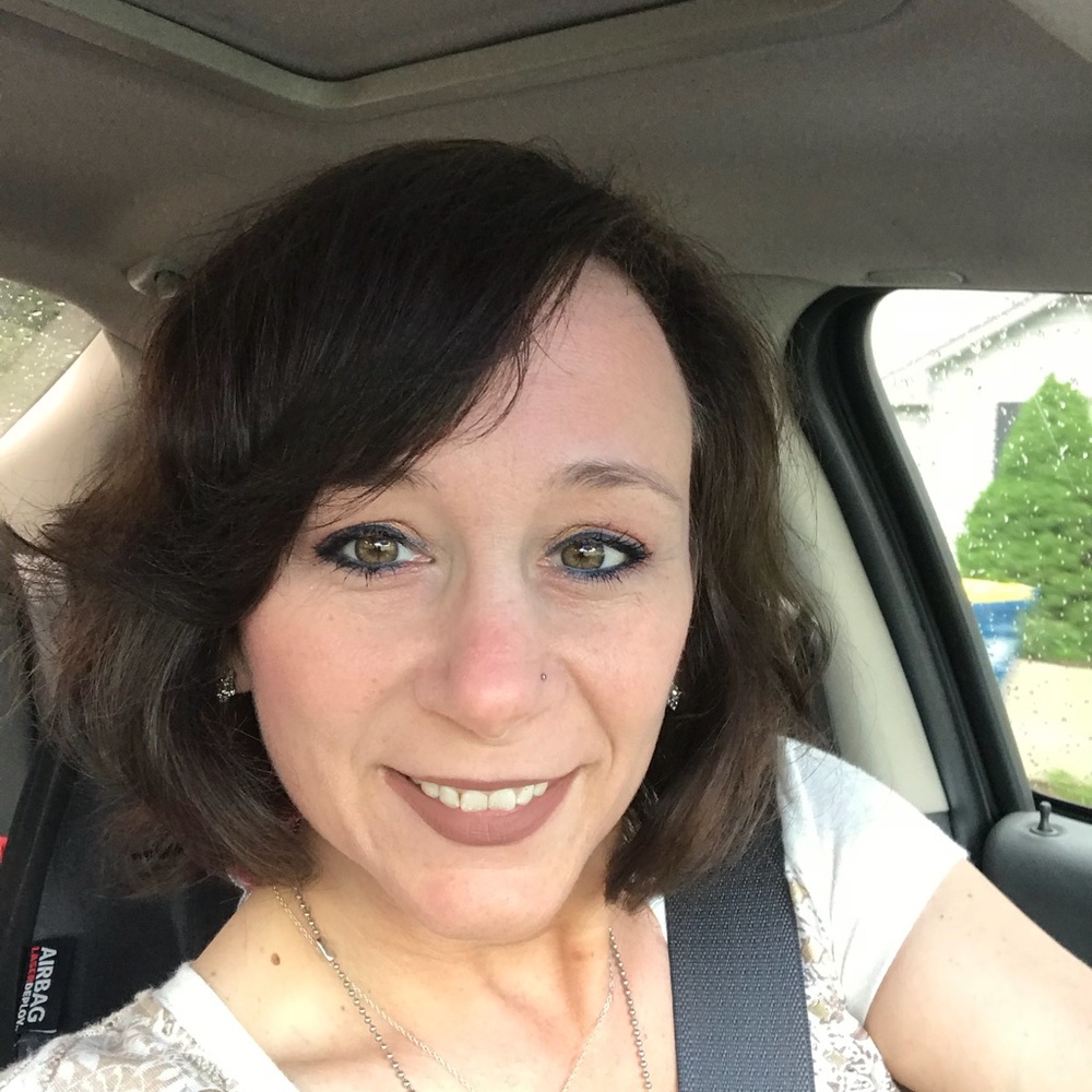 Meet your Posher, Julie